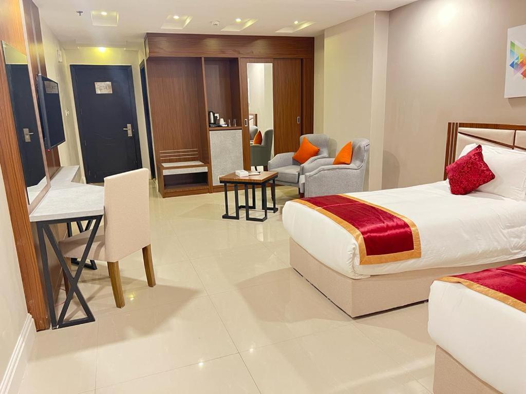 Remaz Suites Hotel Al Al Jubail Buitenkant foto