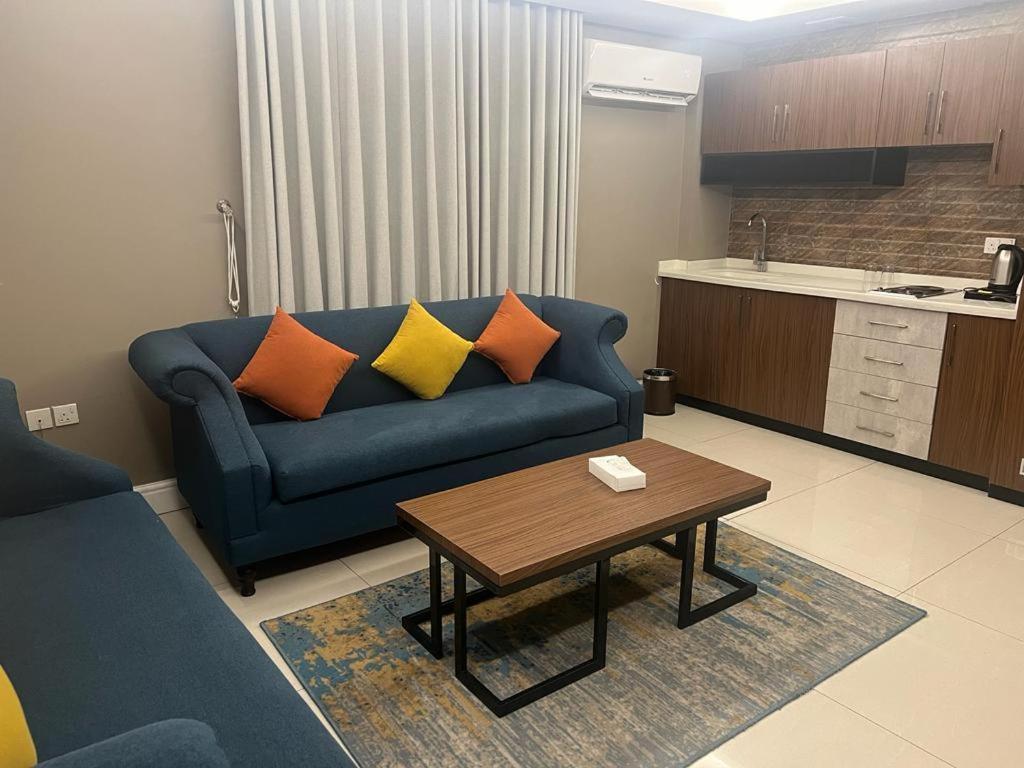 Remaz Suites Hotel Al Al Jubail Buitenkant foto