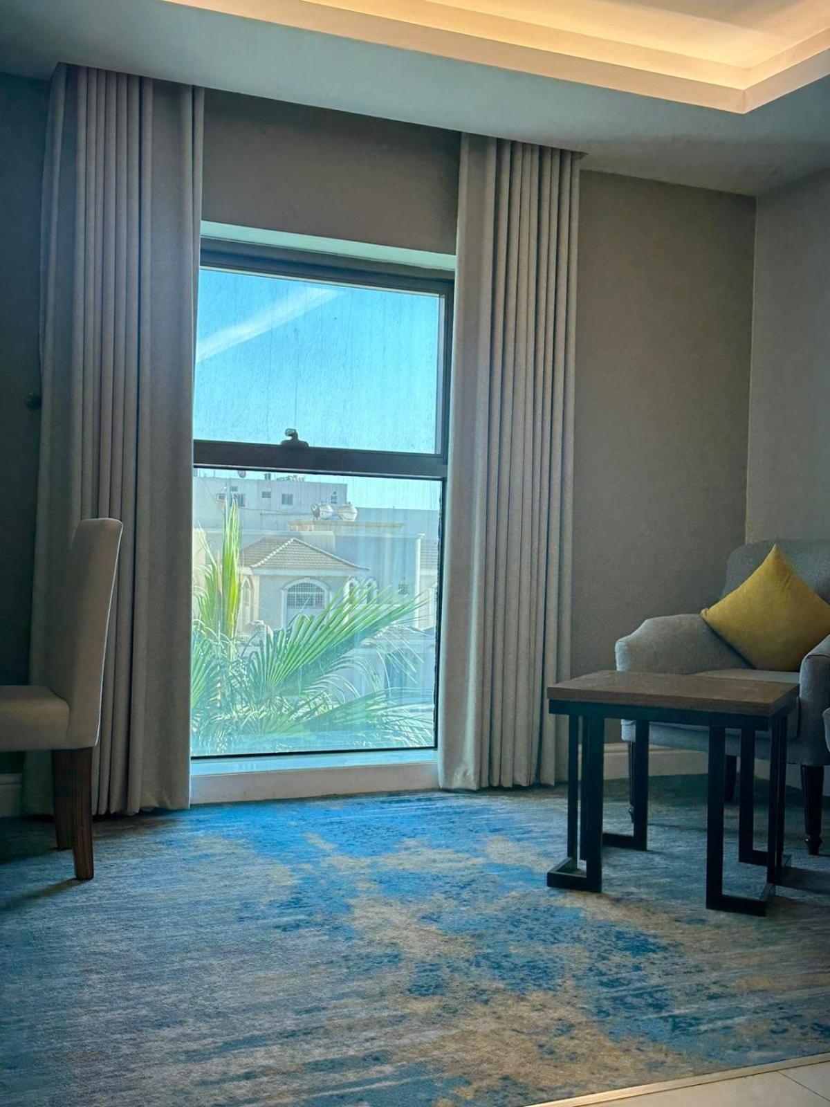 Remaz Suites Hotel Al Al Jubail Buitenkant foto