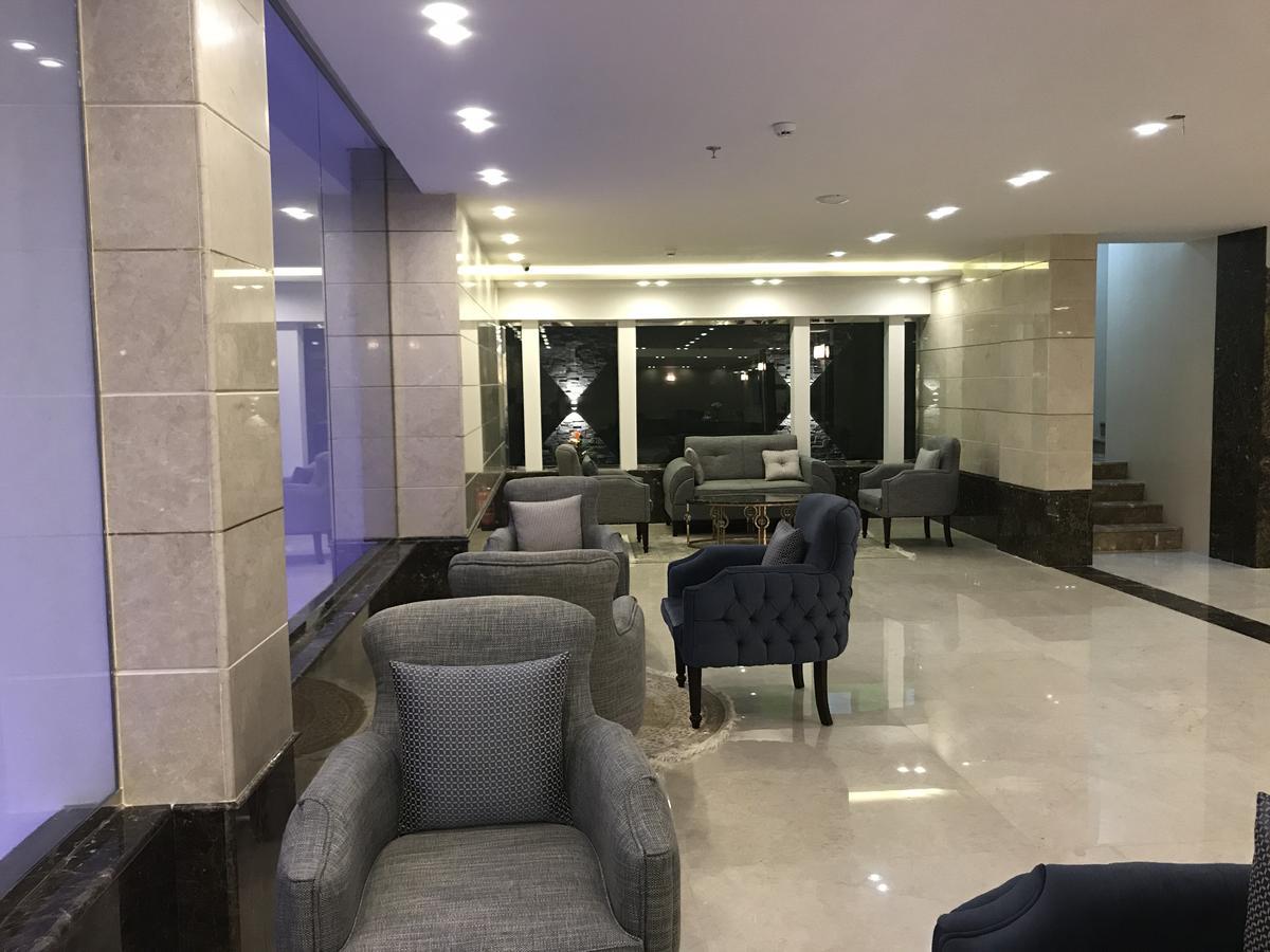 Remaz Suites Hotel Al Al Jubail Buitenkant foto
